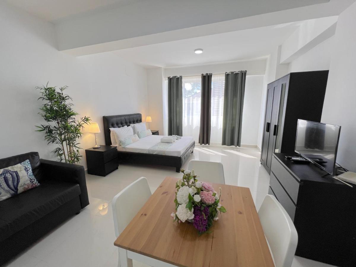 Vacation Studios With Rooftop Pool, Beach Club, Spa, Restaurants - Ducassi Collection - Playa Los Corales Punta Cana Esterno foto