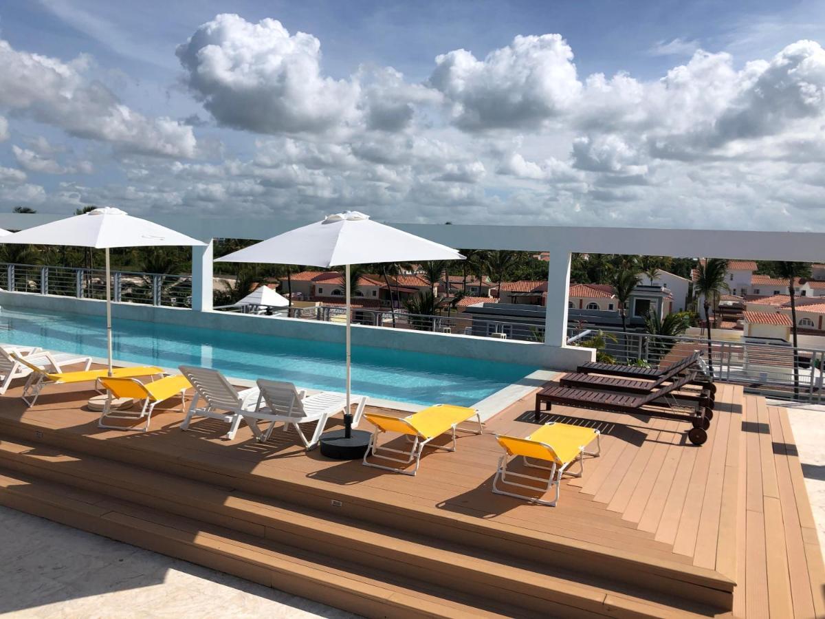 Vacation Studios With Rooftop Pool, Beach Club, Spa, Restaurants - Ducassi Collection - Playa Los Corales Punta Cana Esterno foto